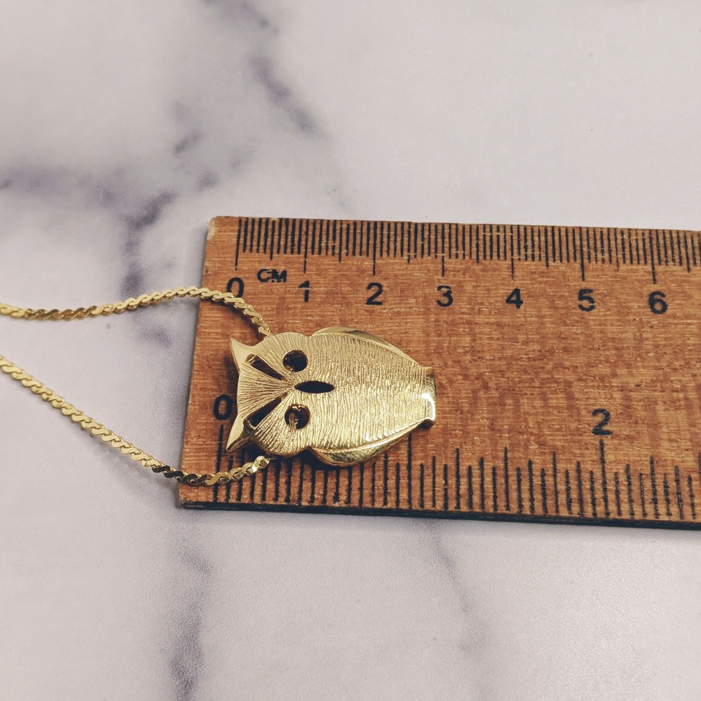 Vintage gold plated minimalist owl necklace - Picture 4 of 5